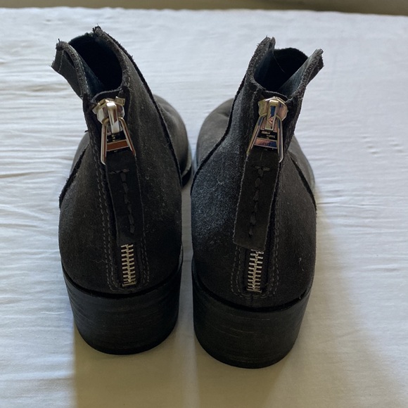 Dolce Vita grey suede booties. NWOT - Picture 2 of 4